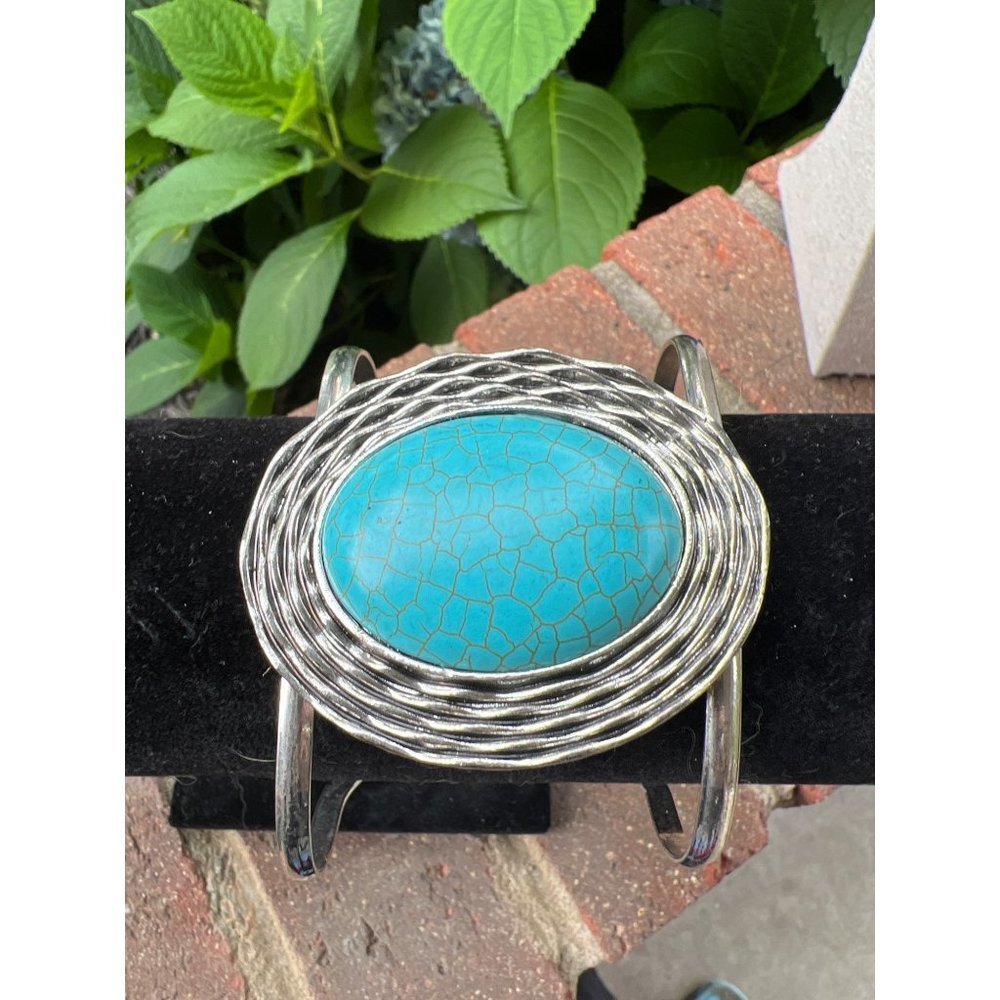 Southwestern Blue Stone Silver Bracelet
